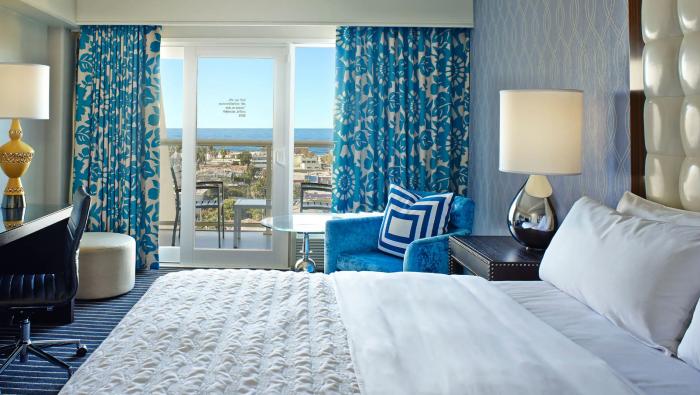 Hyatt Centric Delfina Santa Monica Hotel Room photo